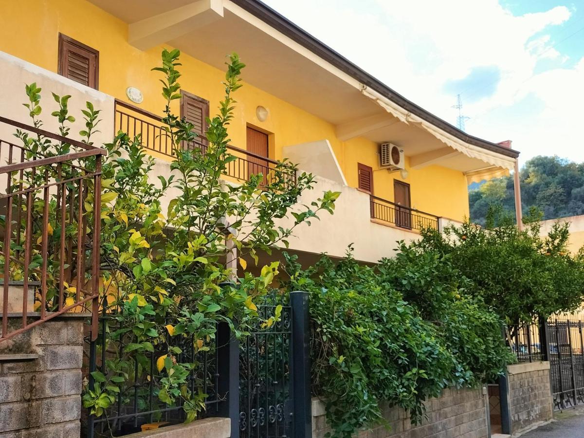 Casa Vacanza Da Rosa 勒托阳尼 外观 照片